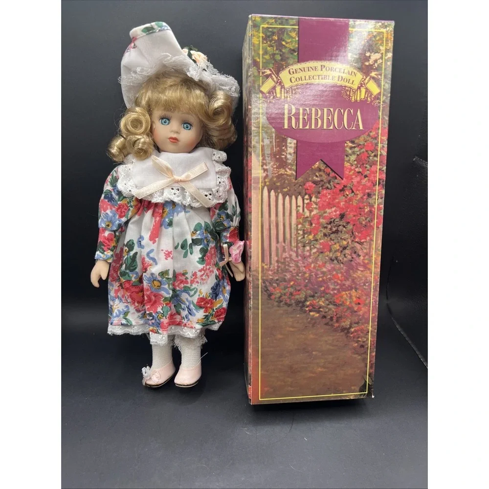 Vintage Wyndham Lane Rebecca Porcelain Doll With Box & COA Never Displayed 90s